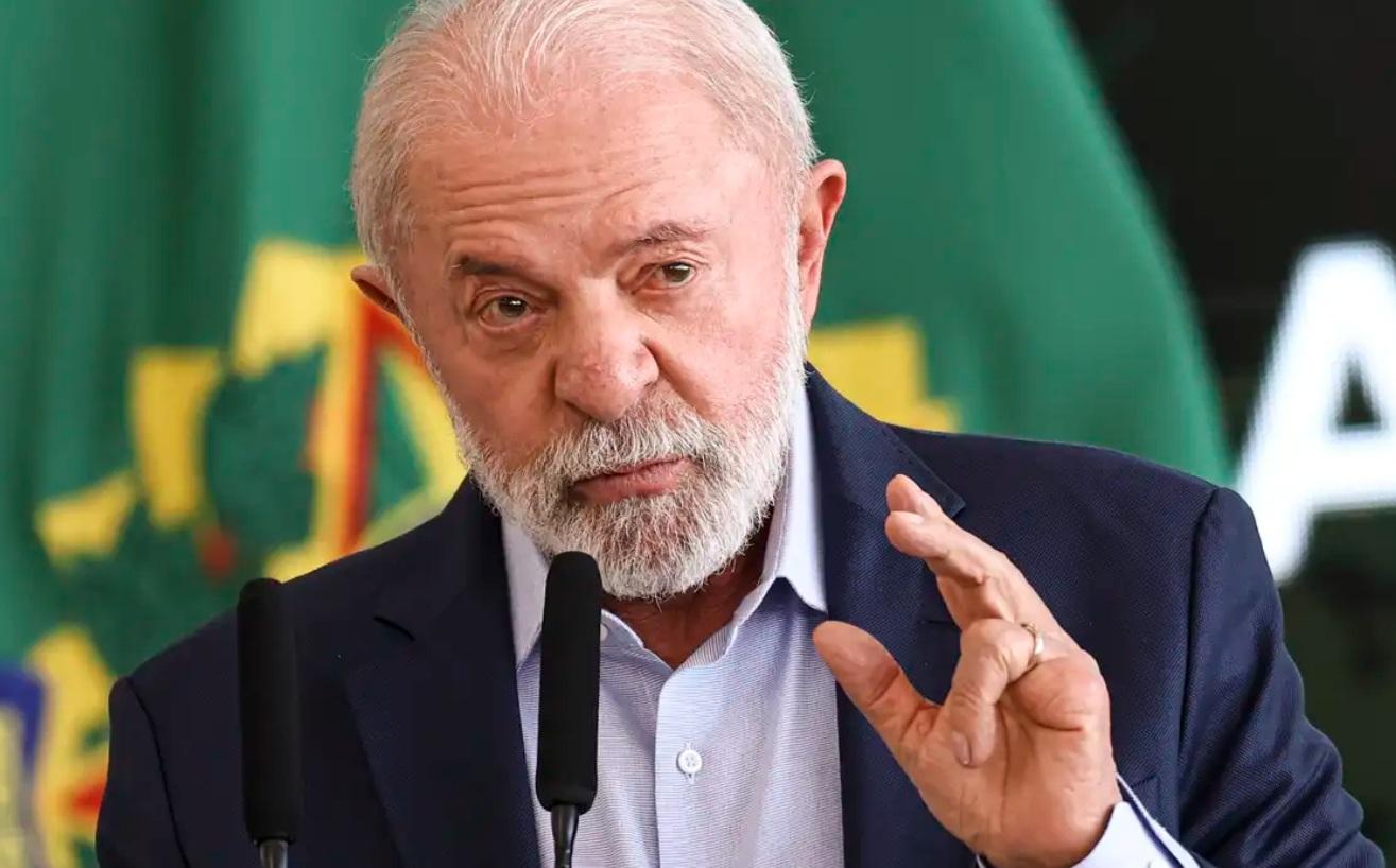 Ao falar sobre Ozempic, Lula critica quem não faz caminhada para emagrecer: 'Têm que aprender a tirar a bunda da cadeira'