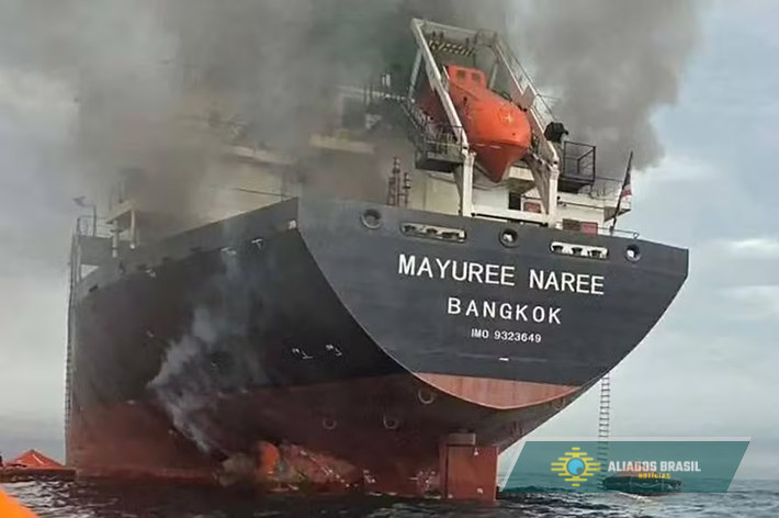 Ataques em navios no Estreito de Ormuz e mortes no Líbano marcam o 12º dia de guerra no Oriente Médio