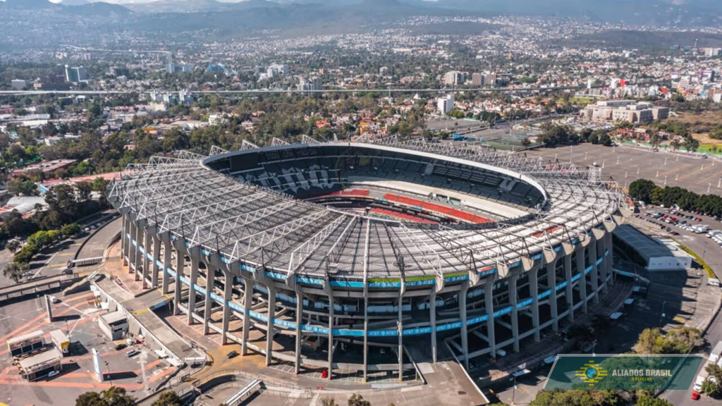 Estádio Azteca será reinaugurado neste sábado como um dos maiores das Américas de olha na Copa do Mundo; veja as primeiras imagens