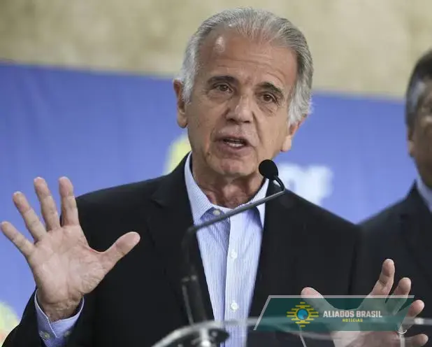 Ministro da Defesa reage a plano dos EUA contra PCC e CV: “Temos que preservar nossa soberania”