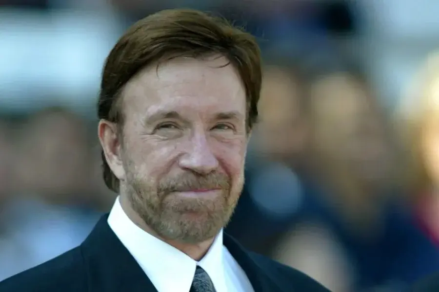 LUTO NO CINEMA: Morre Chuck Norris, lenda dos filmes de ação, aos 86 anos