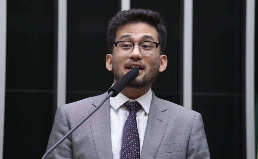 Partido Missão vai pedir cassação de Erika Hilton por xingamentos contra mulheres, diz Kim Kataguiri