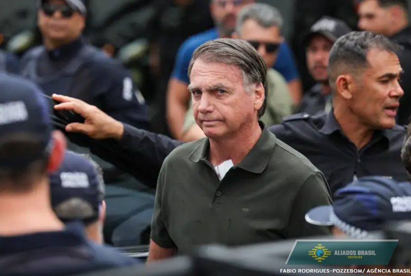 Primeira Turma do STF forma maioria para negar prisão domiciliar a Jair Bolsonaro