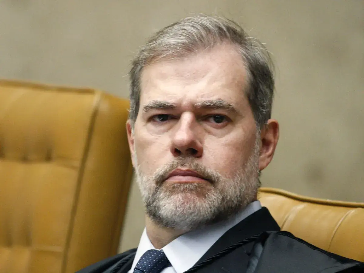 Sacrifício de Toffoli não purifica o STF