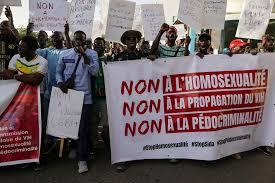 Senegal aprova lei que compara homossexualidade à necrofilia e dobra pena máxima de prisão