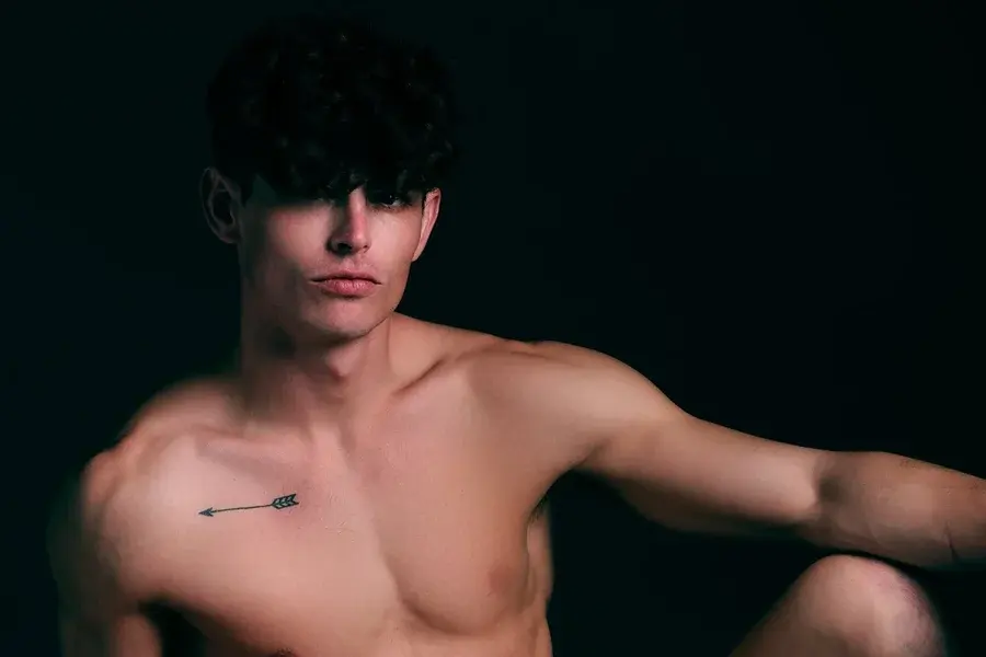 Seth Peterson, ator de 28 anos, é encontrado morto