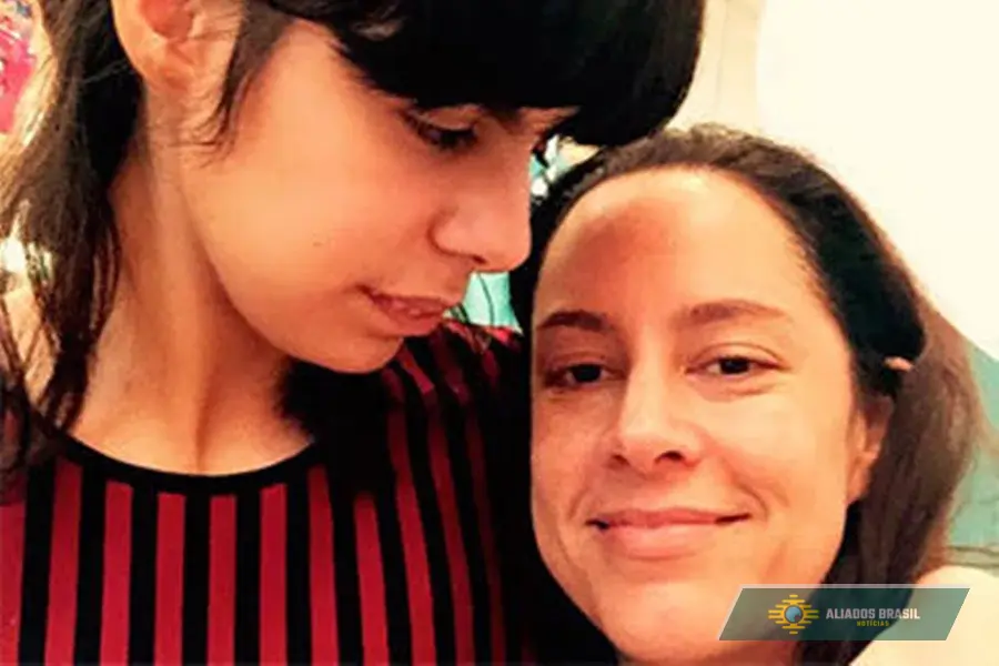 Silvia Abravanel emociona com desabafo sobre diagnóstico raro da filha