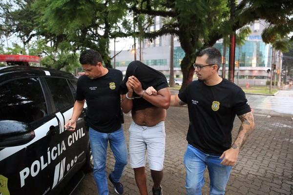 Técnico de enfermagem é preso por suspeita de importunação sexual contra colegas em hospital de Porto Alegre