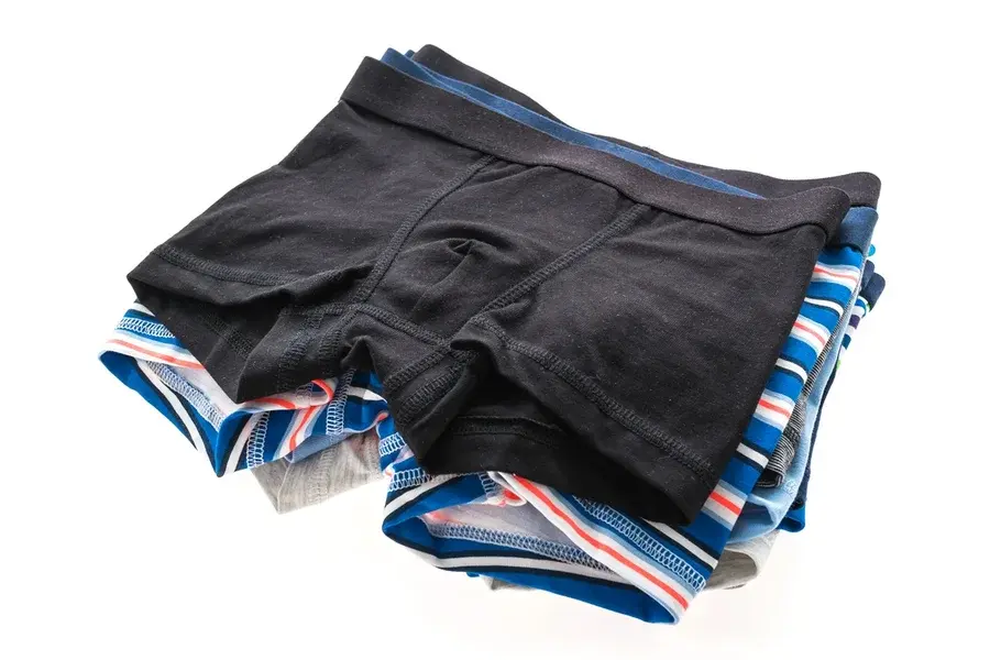 Ficar sem cueca faz bem? Especialistas revelam benefícios e alertam para riscos