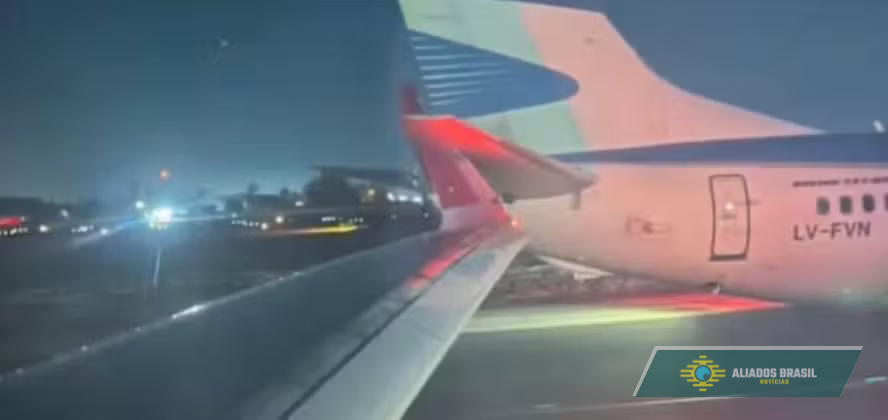 Avião que viria para o Brasil colide com outra aeronave em aeroporto de Santiago