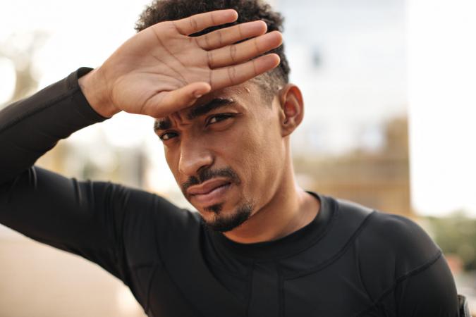 Cabeceio no futebol e danos cerebrais: o que a ciência está revelando?