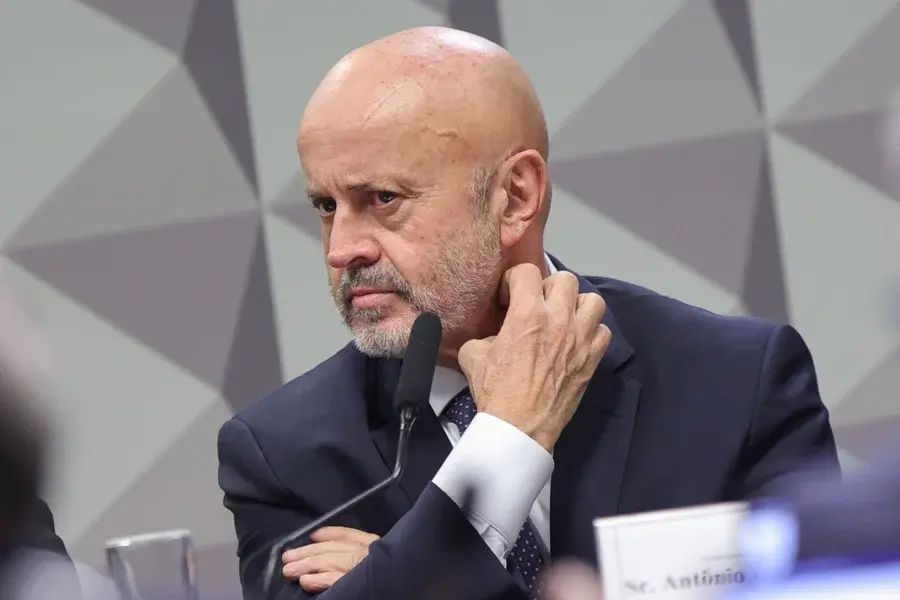 Careca do INSS sente-se ameaçado por Camisotti e quer entregar políticos do PL, PDT e Republicanos