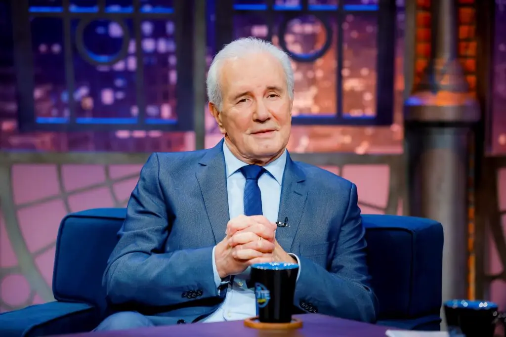 Celso Freitas, do SBT News, passa por cirurgia de emergência