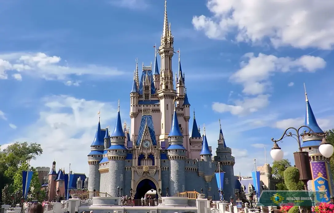 Disney usa “senhoras e senhores” após anos de linguagem neutra