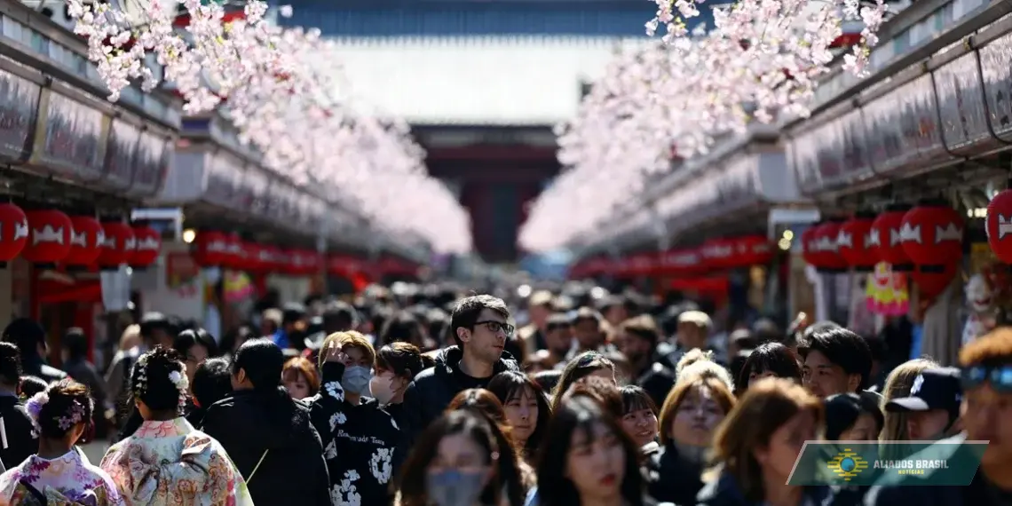Enquanto a expectativa de vida no Japão é de 84,5 anos, no Brasil as pessoas morrem muito mais cedo