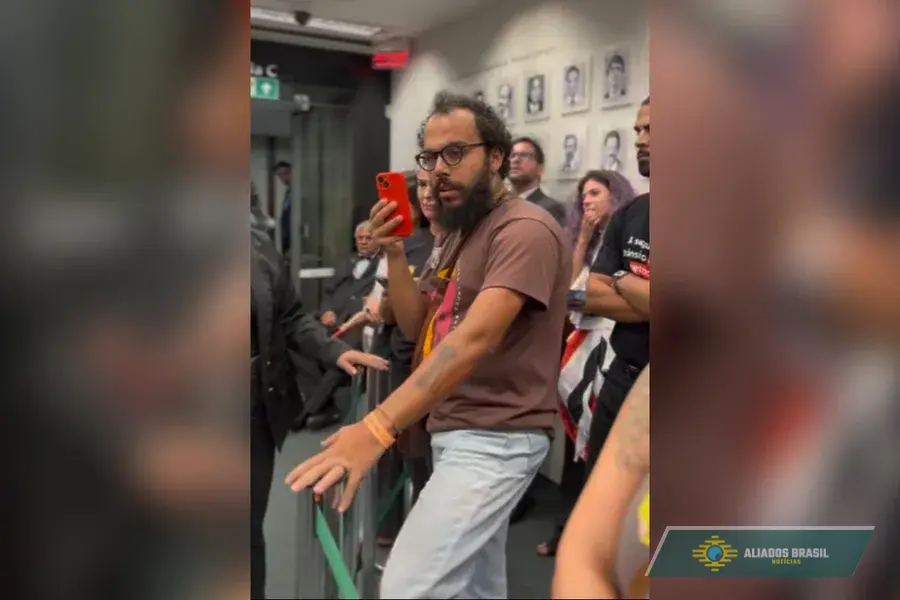 Ex-candidato ataca deputada e é indiciado pela polícia. Veja vídeo