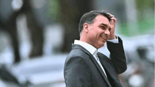 Governo bloqueia Polymarket após Flávio Bolsonaro liderar apostas eleitorais na plataforma