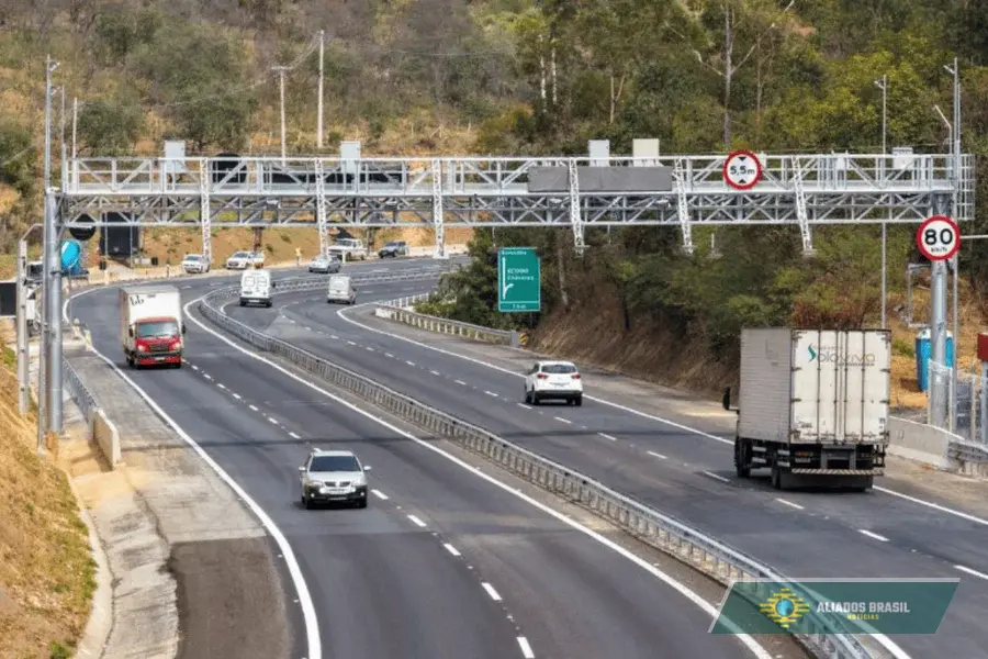 Governo suspende 3,4 milhões de multas em pedágio “free flow”