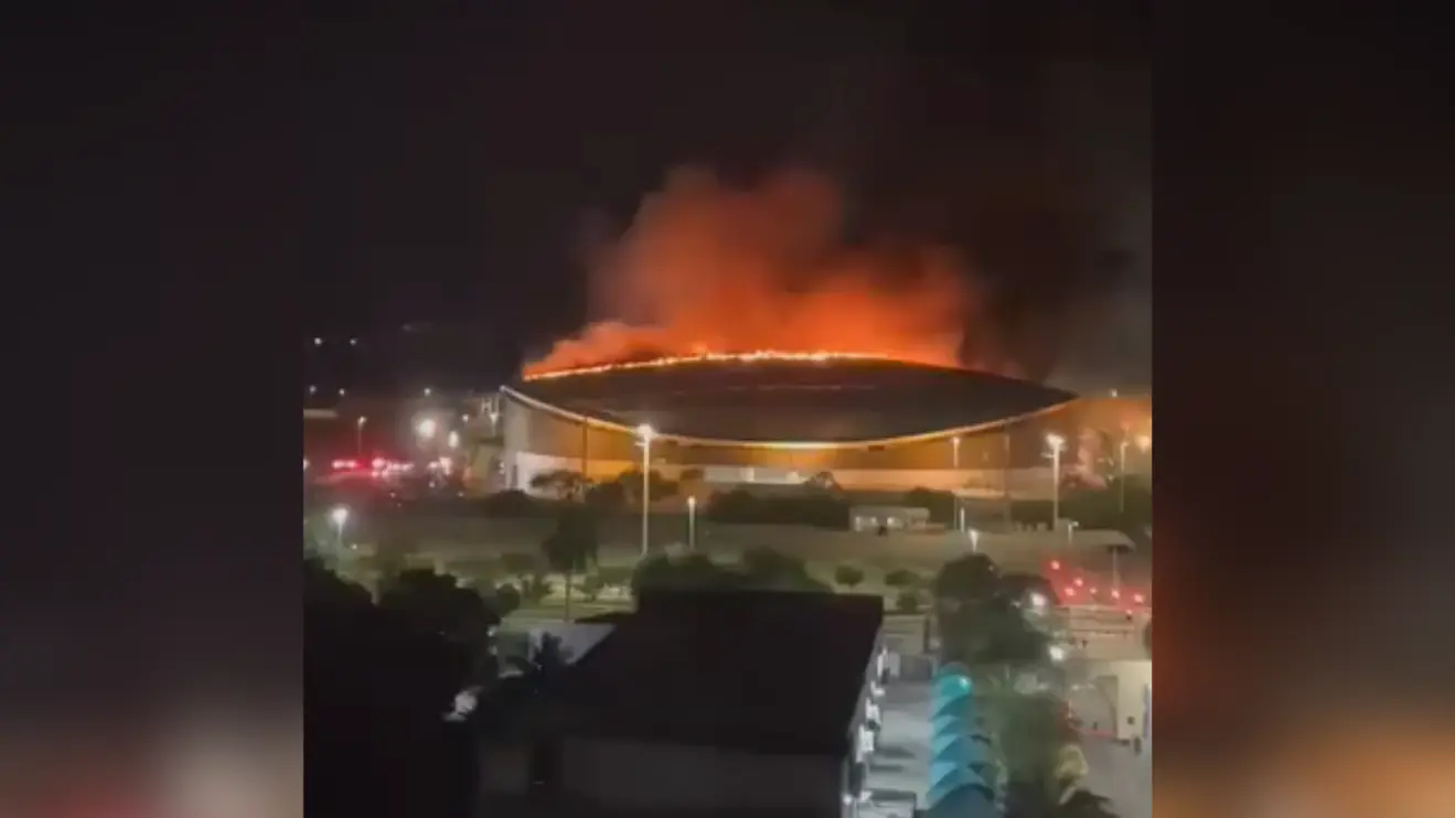 Incêndio atinge Velódromo do Parque Olímpico, no Rio de Janeiro