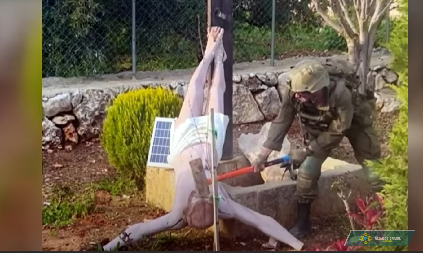 Israel pune soldados que danificaram estátua de Jesus no Líbano