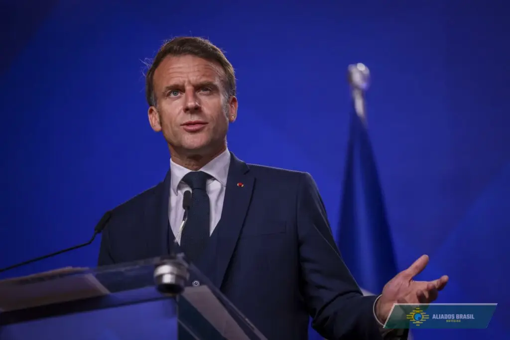 Macron afirma que ataque contra Donald Trump é inaceitável