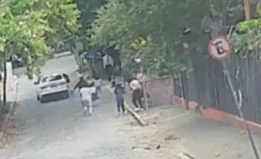 Motorista de app é preso por arrastar mulher por 300 metros