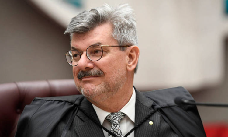 PGR se manifesta a favor de investigação contra ministro do STJ por importunação sexual