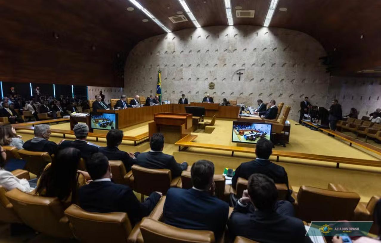 STF IMPEDE DIREITA DE FAZER POLÍTICA”, DIZ O GLOBO