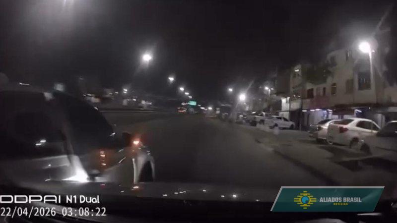 VÍDEO: Motorista de aplicativo grava despedida para família ao se deparar com assaltantes e ter carro alvejado; veja