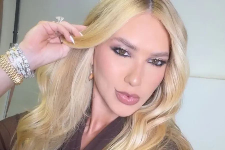 WePink: mulher pede bloqueio de bens da Virginia e indenização