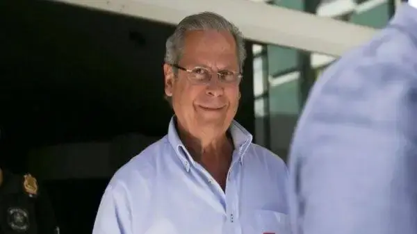 Zé Dirceu defende reforma do STF e cobra mudanças na atuação da Corte