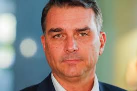 A reação de Romeu Zema após vazamento de áudios atribuídos a Flávio Bolsonaro