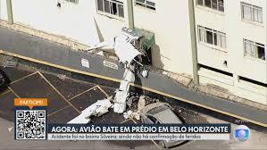 Avião cai e bate em prédio em Belo Horizonte; Globocop captou momento do acidente. Veja o vídeo