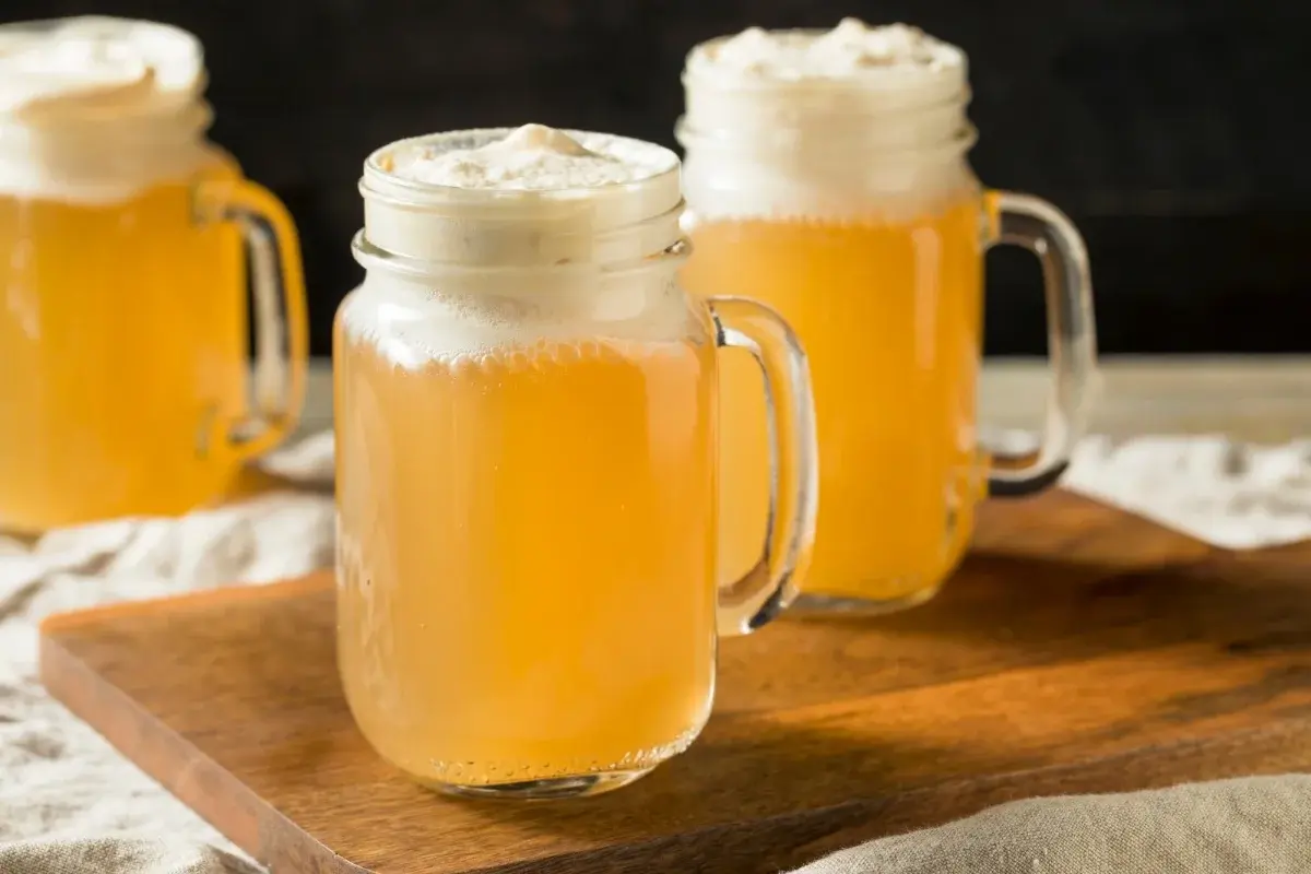 Coloproctologista explica como o álcool da cerveja afeta o intestino