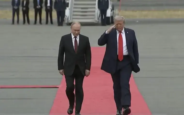 Como Trump teria impedido um plano para matar Putin? A ligação que mudou tudo