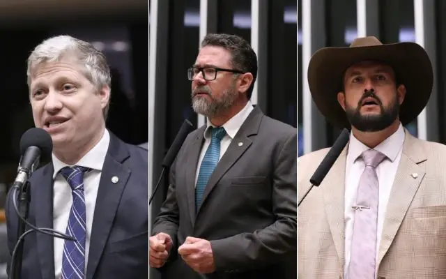 Conselho de Ética inicia reunião sobre suspensão de deputados