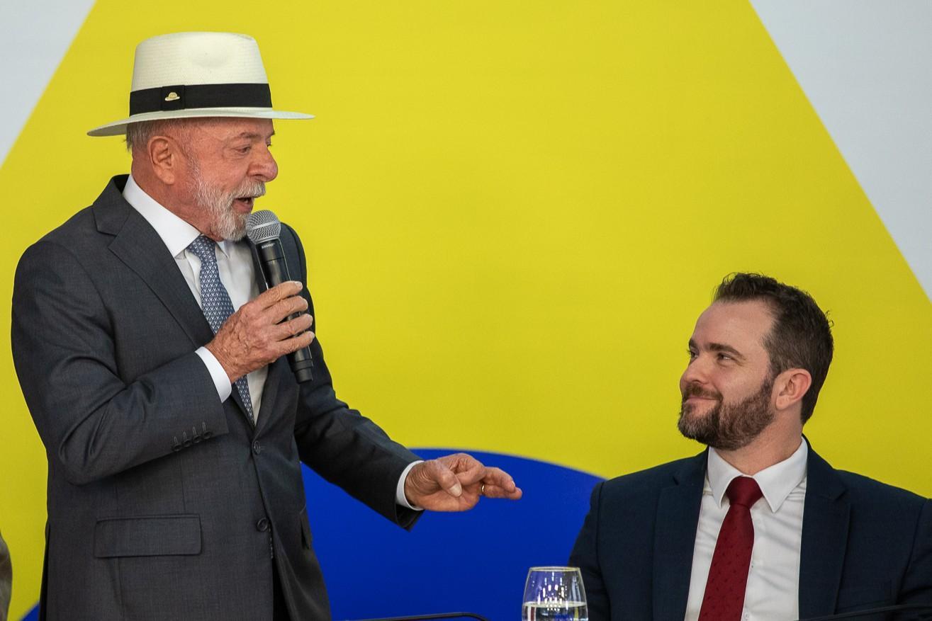 Fazenda já admite volta da “taxa das blusinhas”