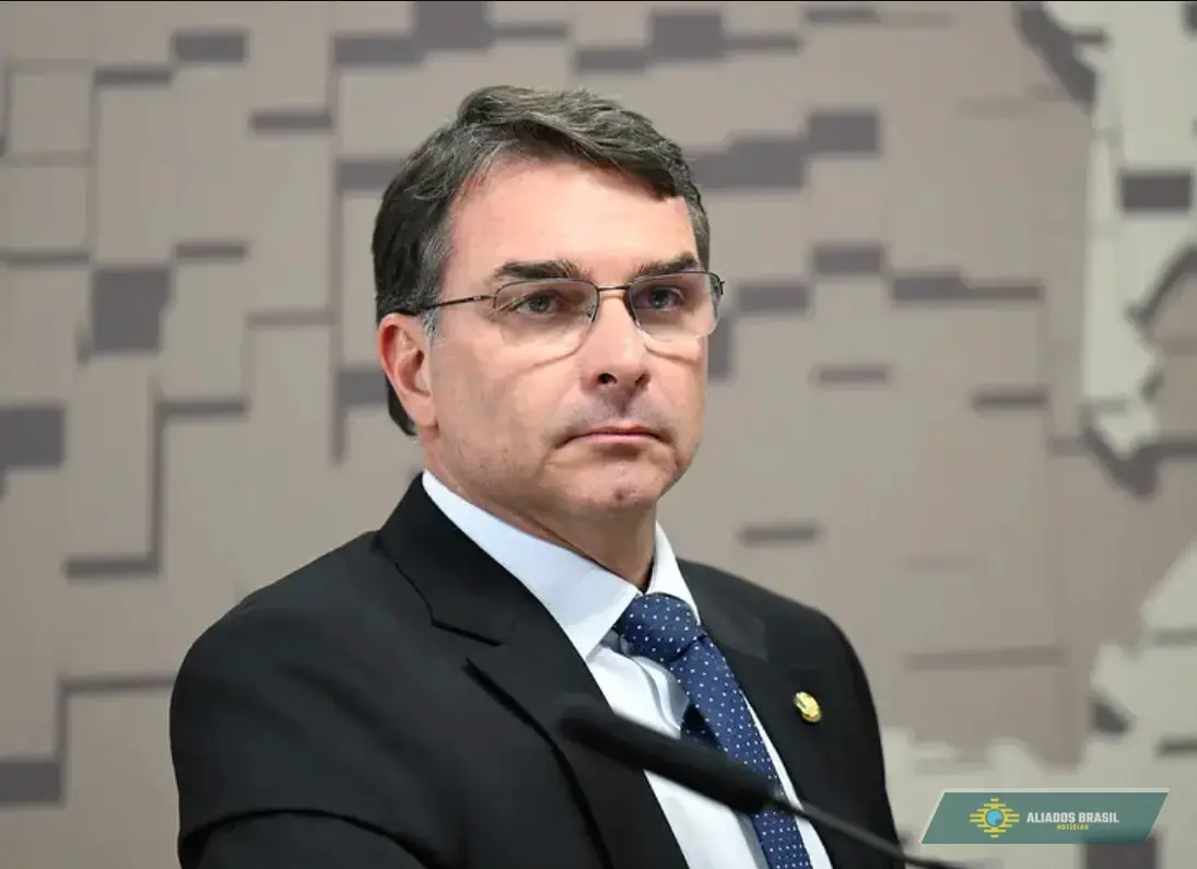 Flávio cita caso de estupro coletivo e defende redução da maioridade penal