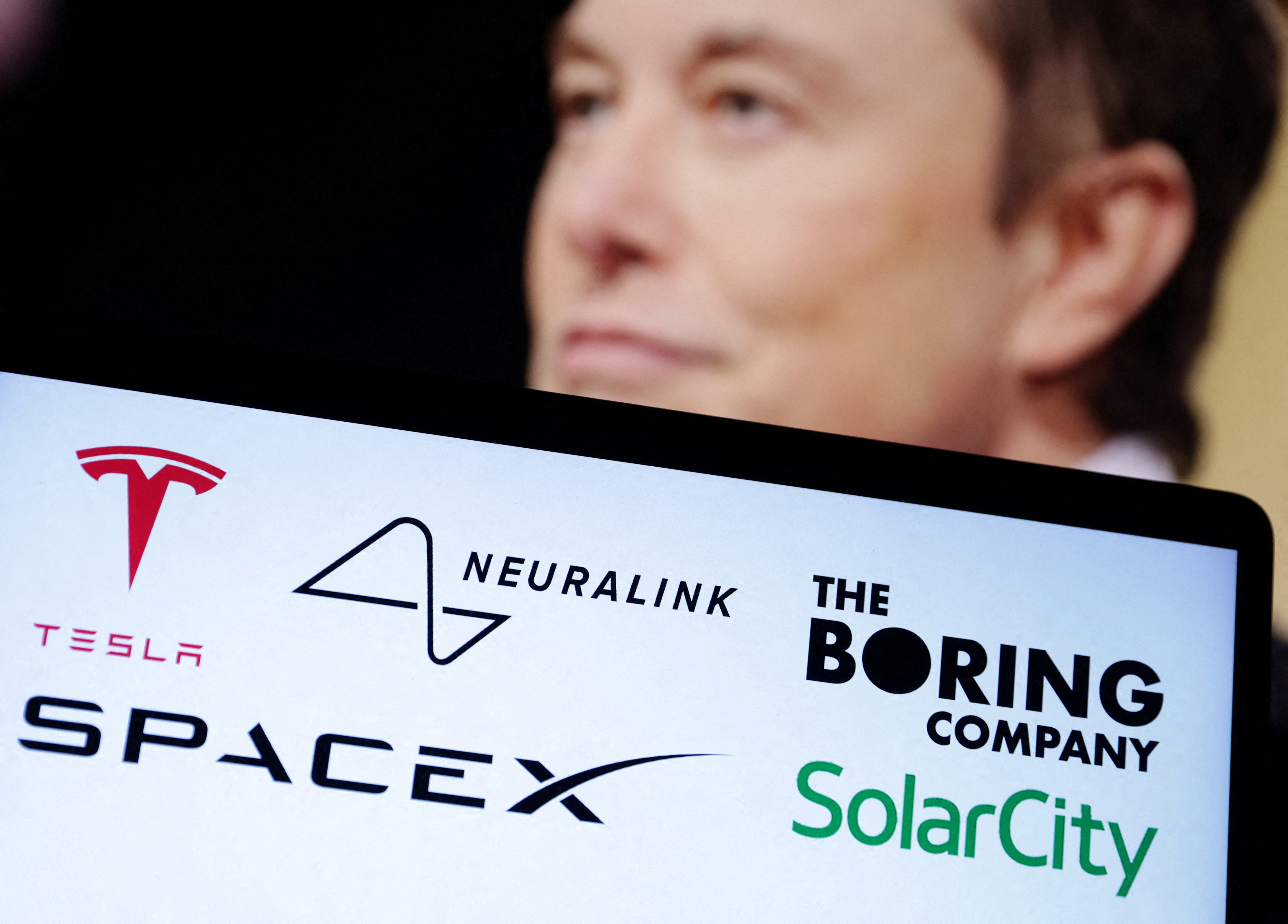 Força Espacial dos EUA fecha contrato de US$ 2,29 bilhões com SpaceX para rede de dados militares