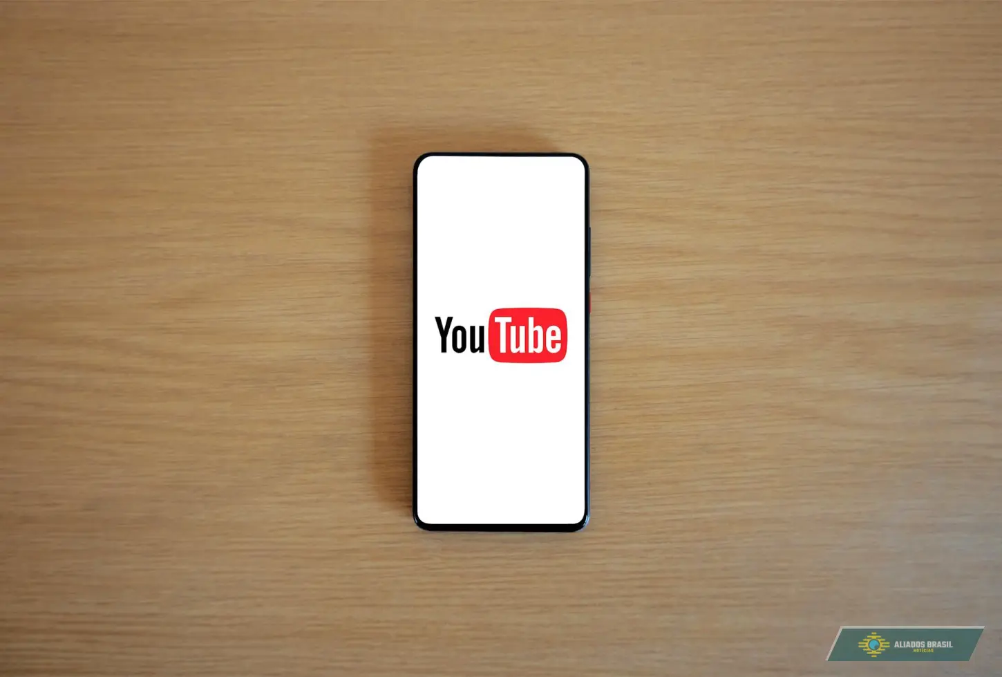 Governo Lula sobe para 16 anos a classificação de idade do YouTube