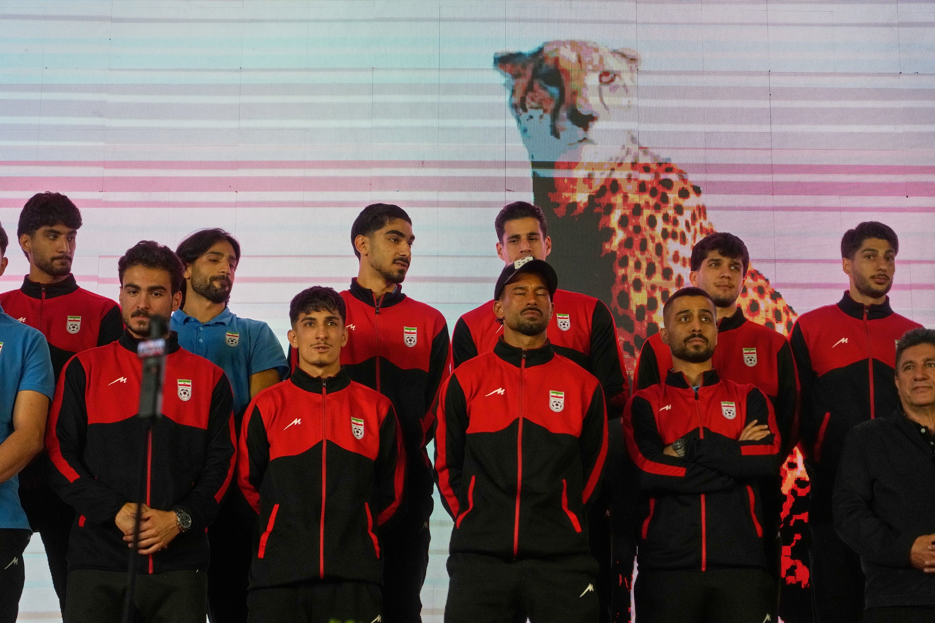 Em meio à guerra, Irã troca Estados Unidos pelo México como base para a Copa do Mundo