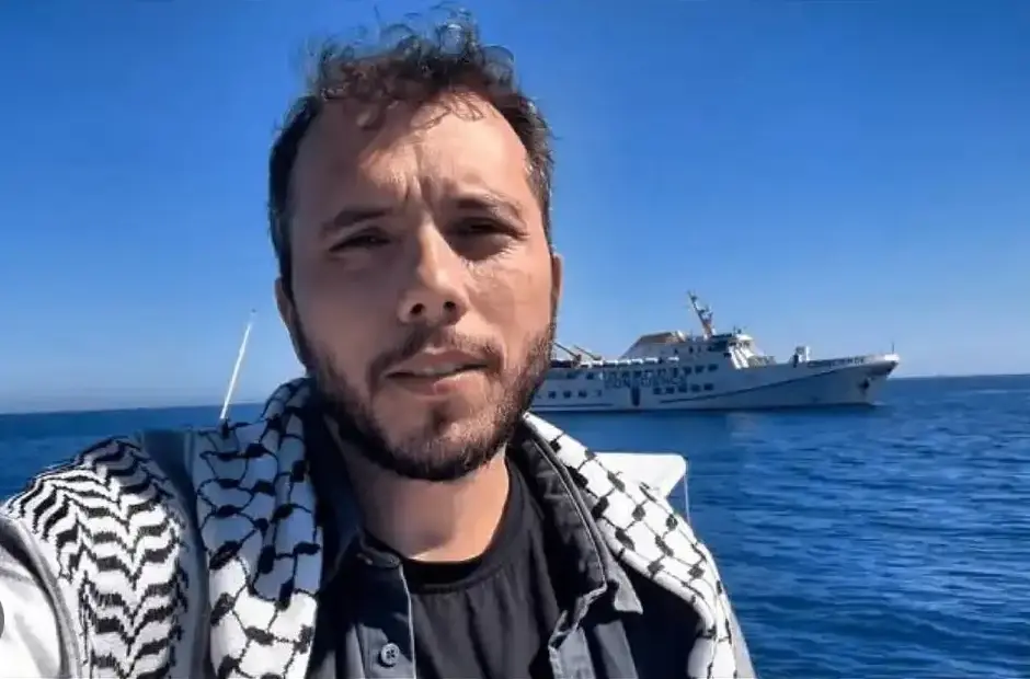 Israel prorroga a detenção do ativista brasileiro Thiago Ávila
