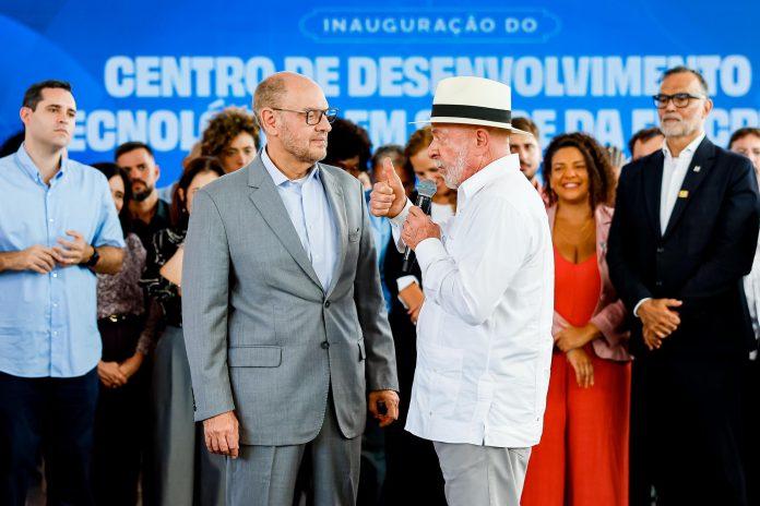 Lula defende Ricardo Couto no Rio e diz que Alerj poderia indicar “um miliciano”