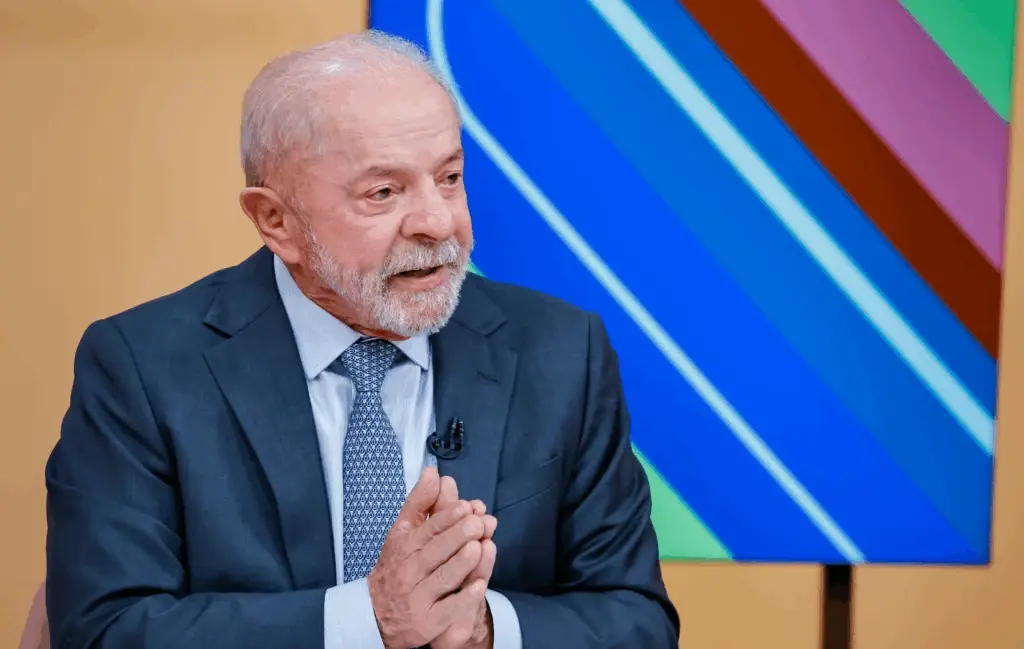Lula diz que Operação Lava Jato “foi a grande mentira do século”