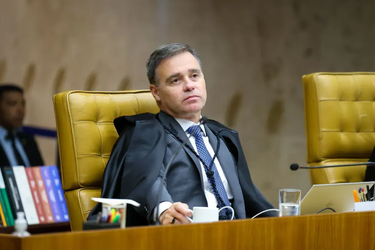 Lula recebeu André Mendonça em encontro reservado fora da agenda