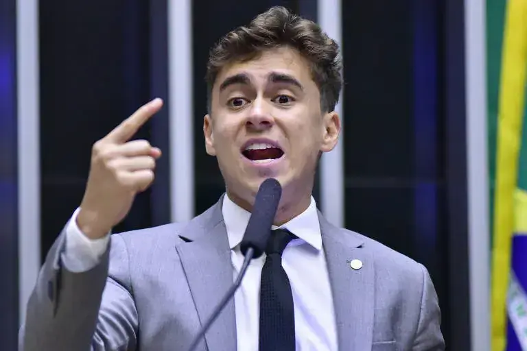 Nikolas Ferreira denuncia supostos esquemas entre Irmãos Batista e governo do PT: “A Ypê é só a ponta do iceberg”