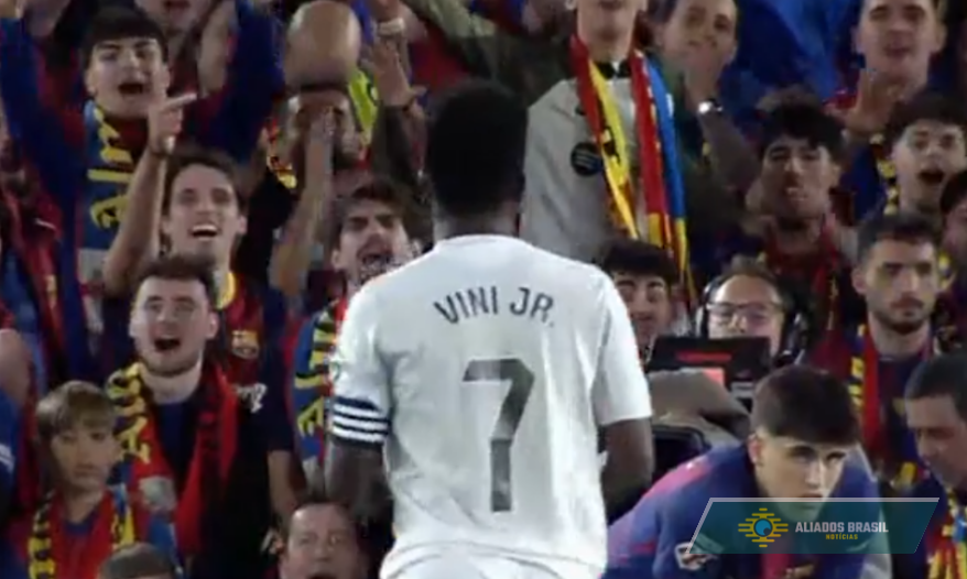 O gesto de Vini Jr. que gerou polêmica no clássico entre Real Madrid e Barcelona