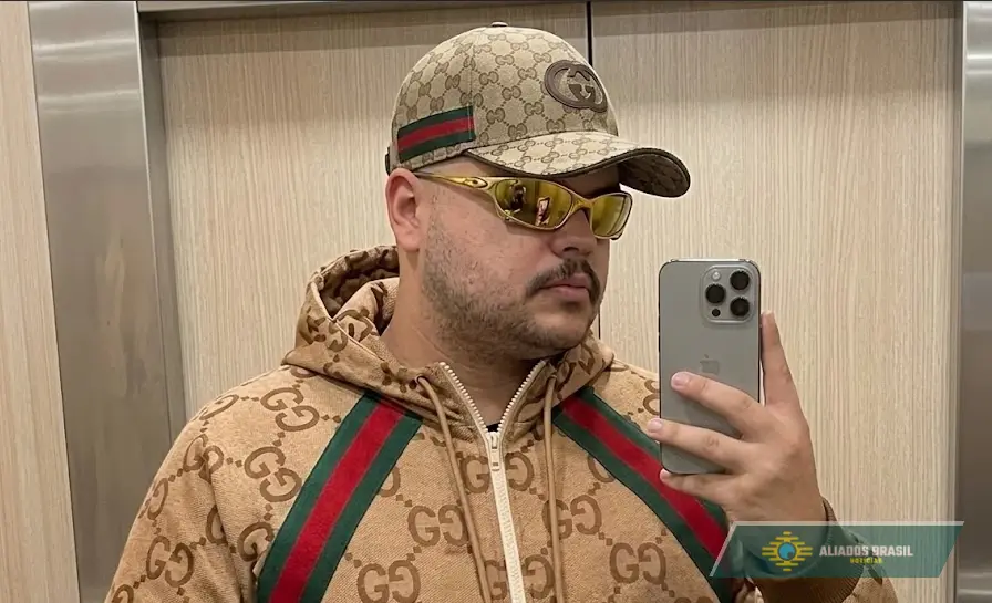 Saiba quem é o MC que expôs suposto plano de Deolane contra Flávio
