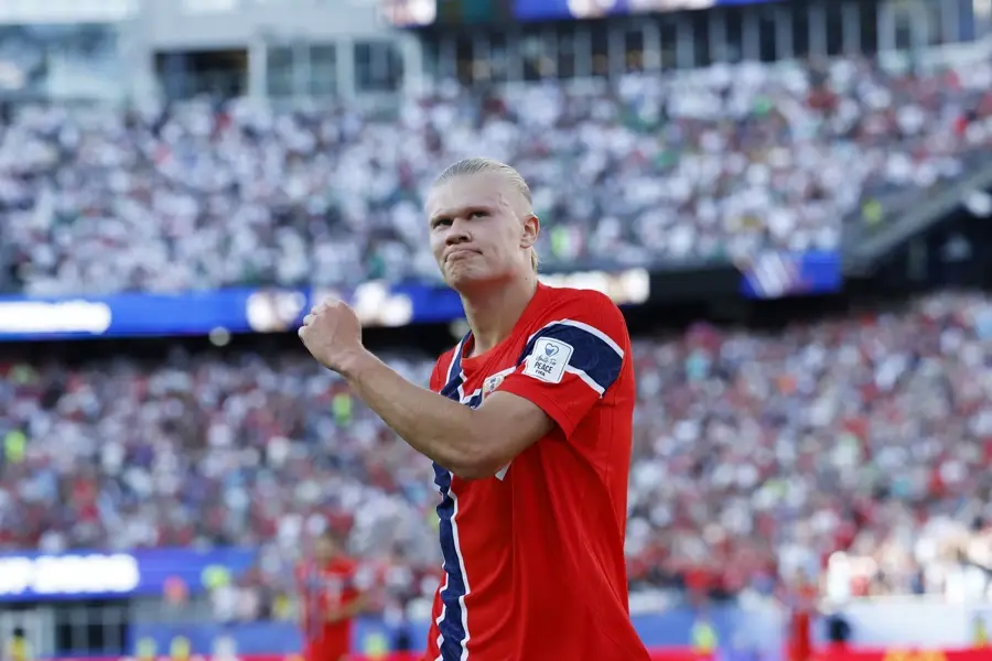 O 'monstro' da Noruega: quem é Haaland, o craque que enfrentará o Brasil nas oitavas