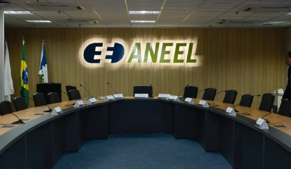 Aneel vai destinar até R$ 5,6 bilhões para reduzir conta de luz em 19 estados